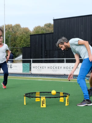Spikebal training + toernooi