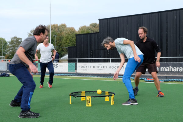Spikebal training + toernooi